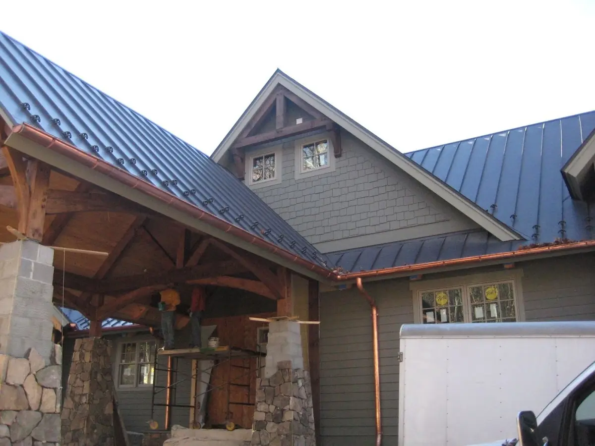 Craftsman Roofing team delivering quality roofing work in Dresden East
